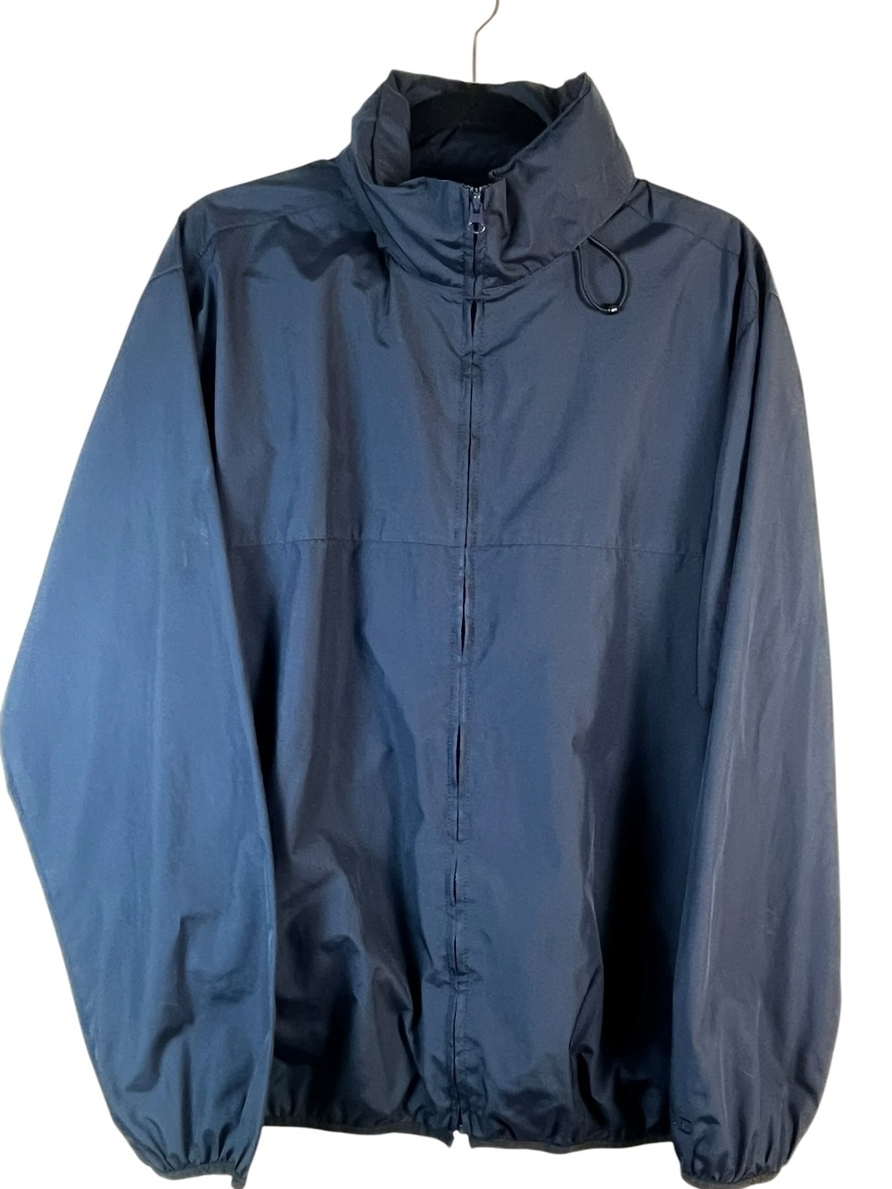 IZOD Men's Navy Windbreaker Jacket - Lightweight Water-Resistant size M. (C032) - Picture 2 of 10